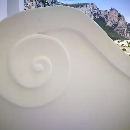 Patrizi 3* Capri